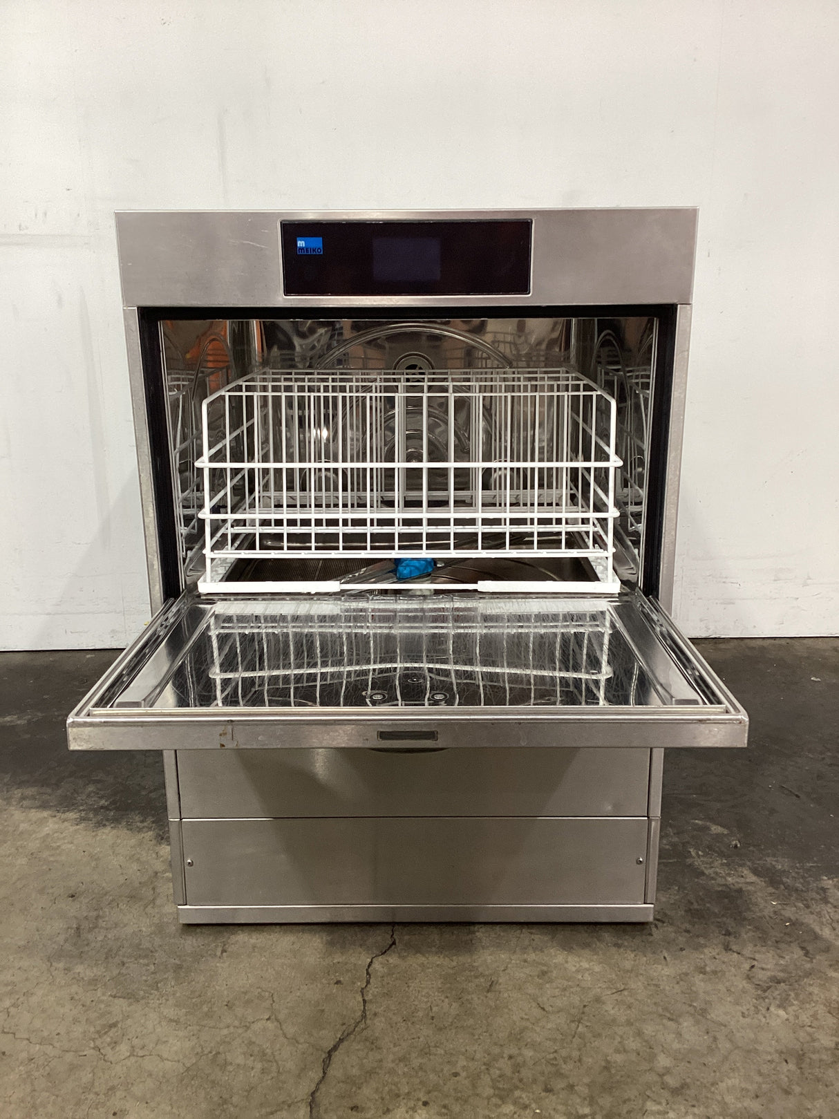 Meiko M-iClean UM M2 Undercounter Dishwasher