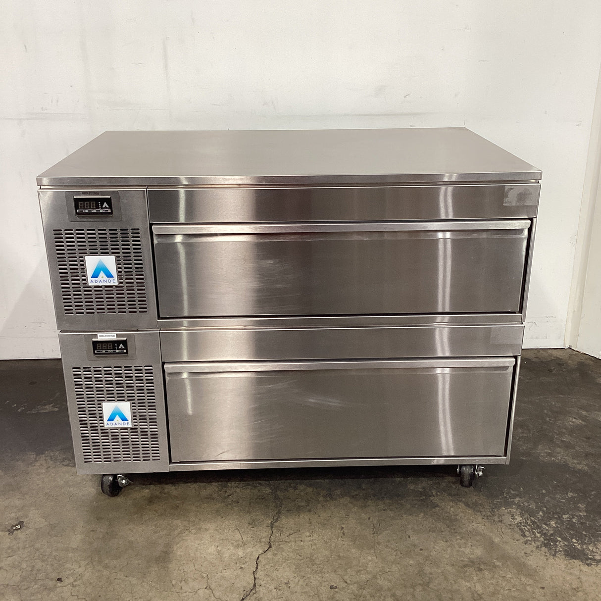 Adande VLS R2 V1 2 Drawer Fridge/Freezer