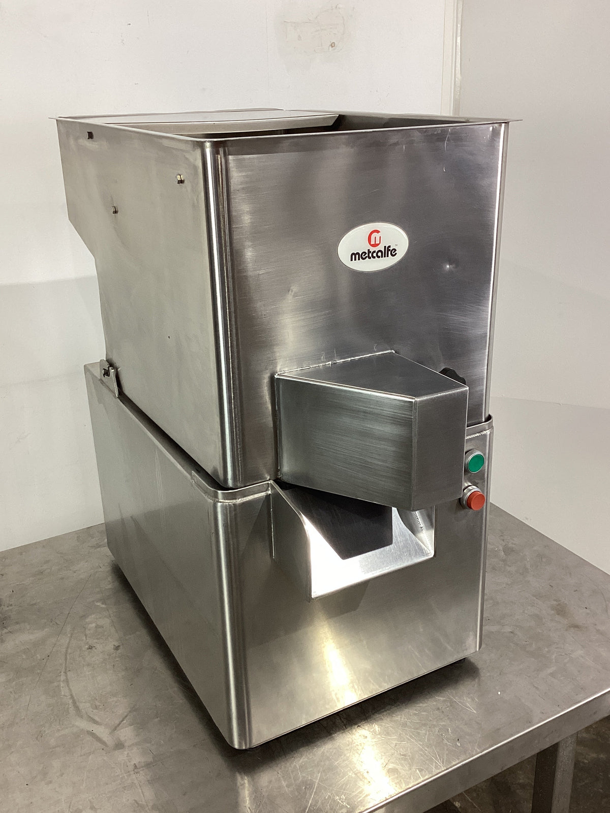 Metcalfe EC20 Auto Chipper