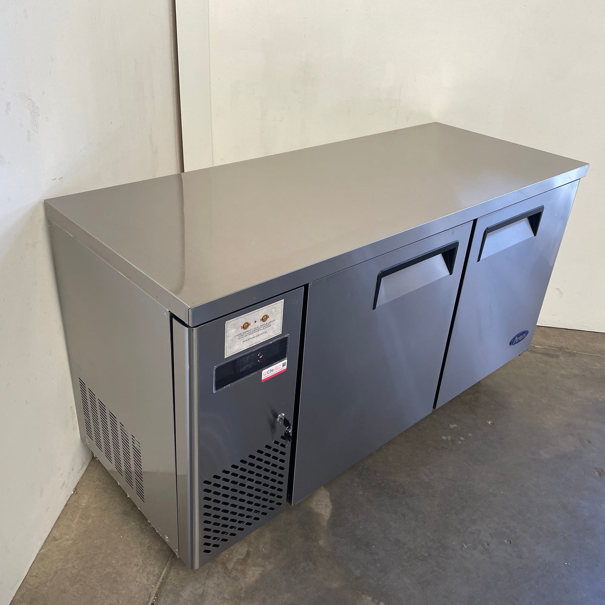 Atosa YPF9035 Underbench Freezer