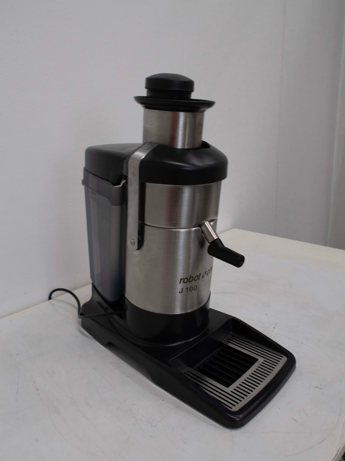 Robot Coupe J100 Juicer