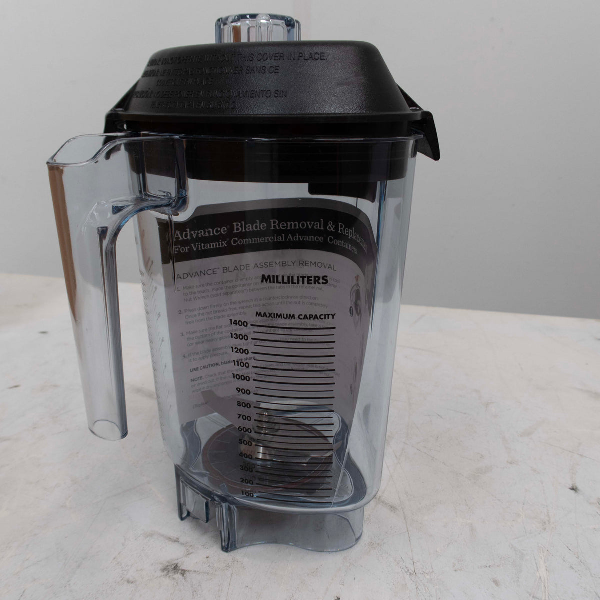 Vitamix VM0143B Blender + 6x Jugs