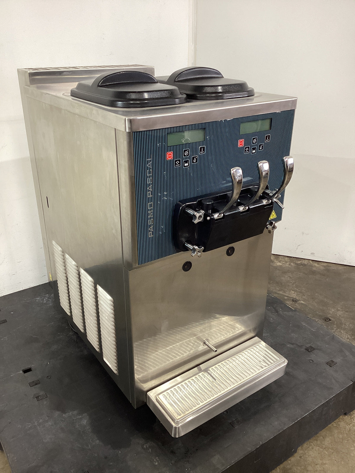 Pasmo Pascal S121 Ice Cream Machine