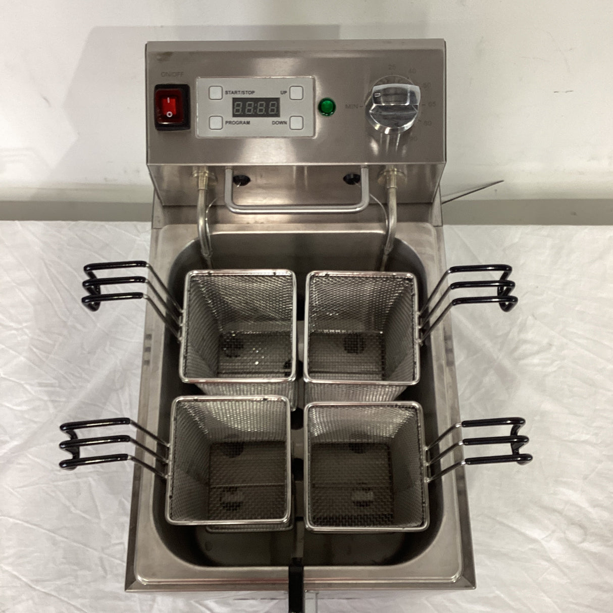 Apuro DG077-A Countertop Pasta Cooker