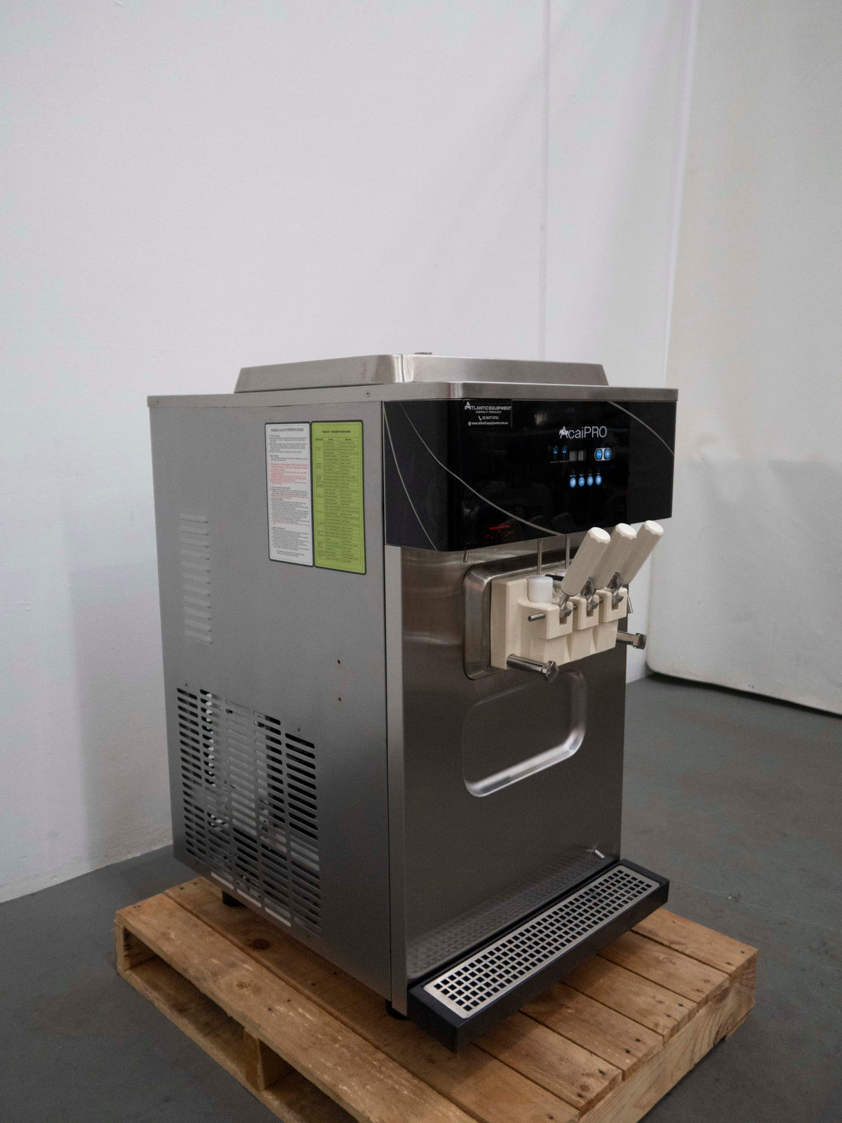 ACAiPRO B22 Acai Machine