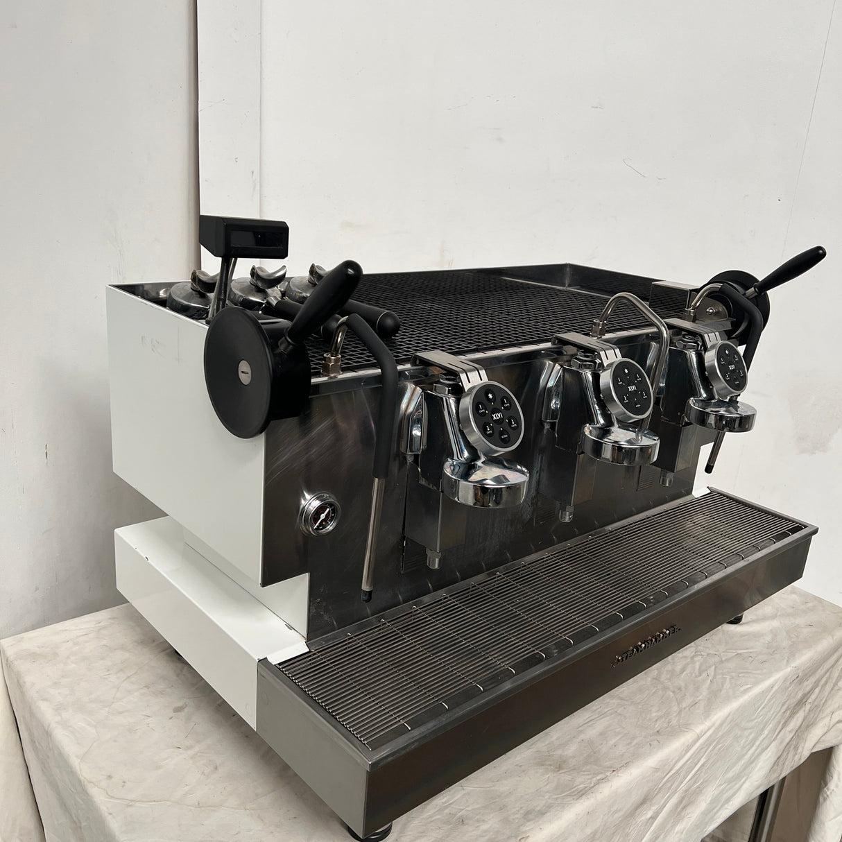 Steamhammer XLVI 3 Group Volumetric Coffee Machine