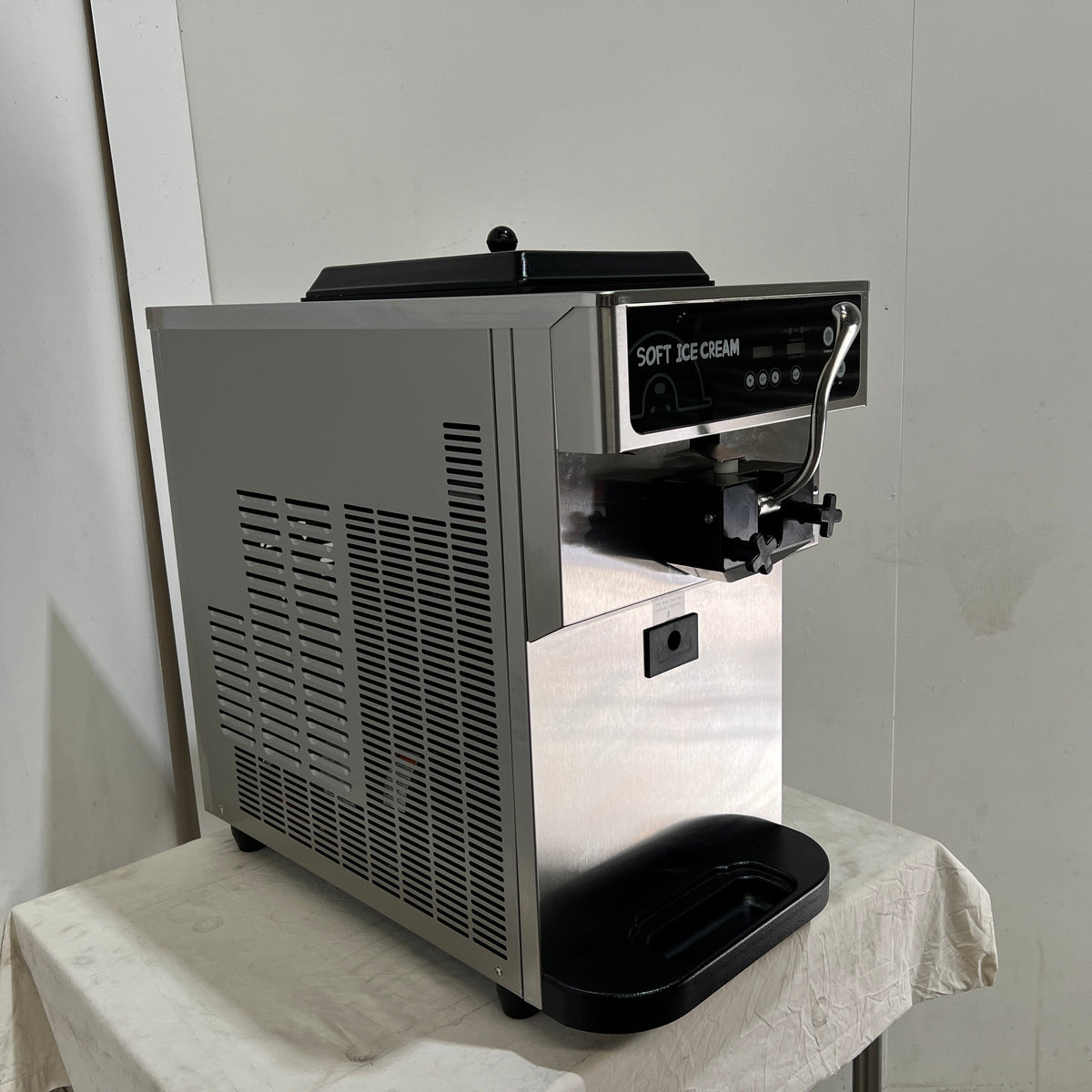 Icetro SSI-151TG Ice Cream Machine