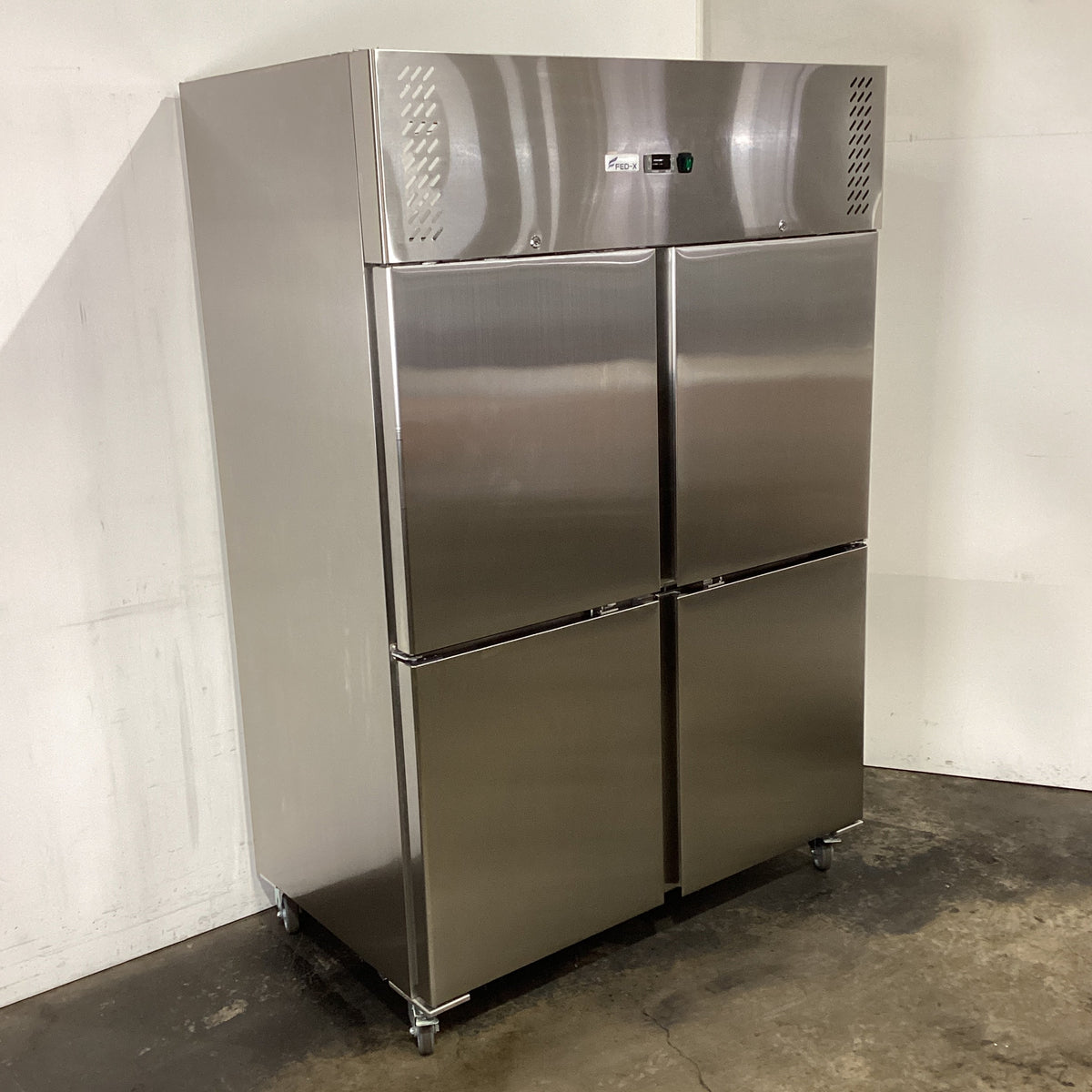 FED-X XURF1200S2V Upright Freezer