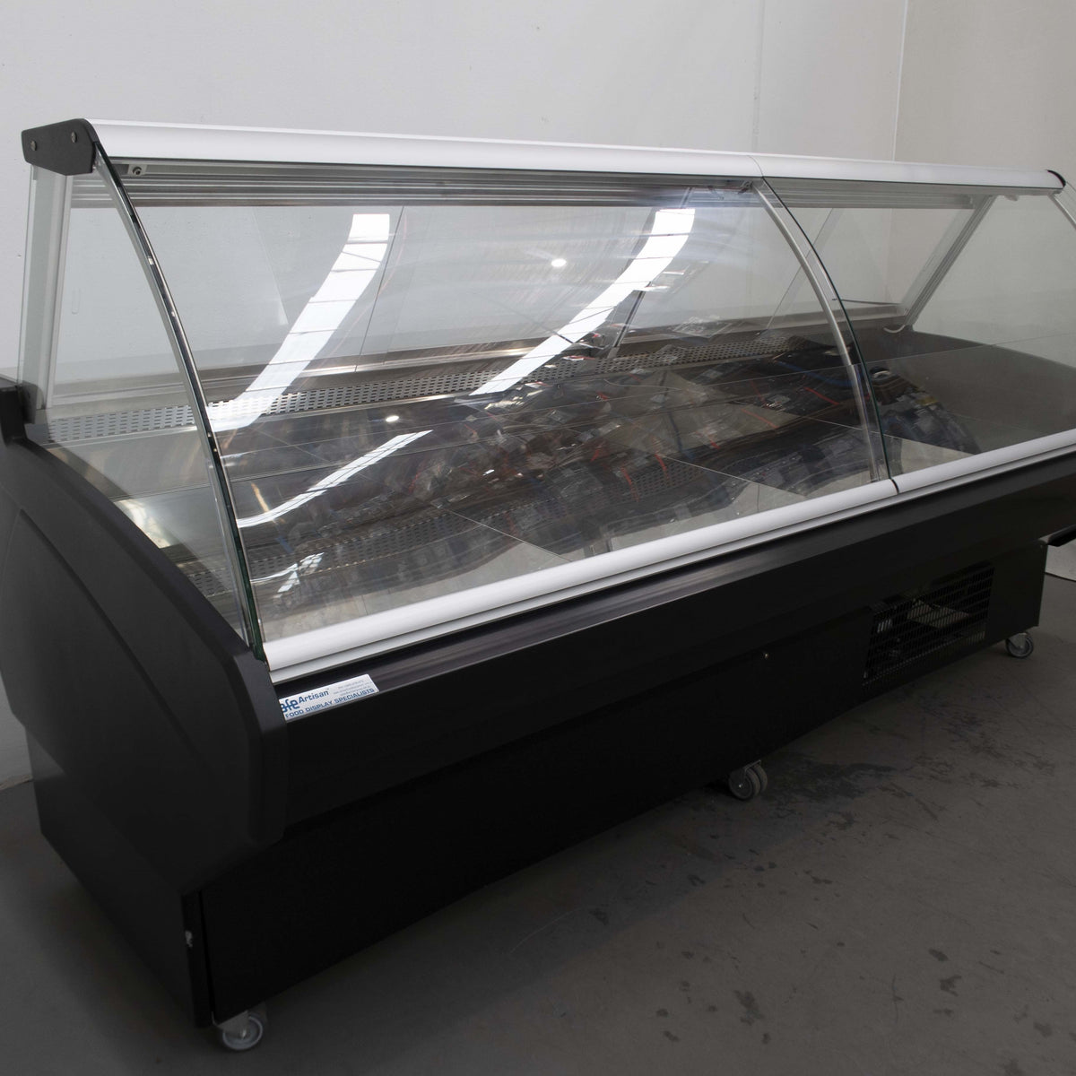 Artisan M5726 Display Cabinet