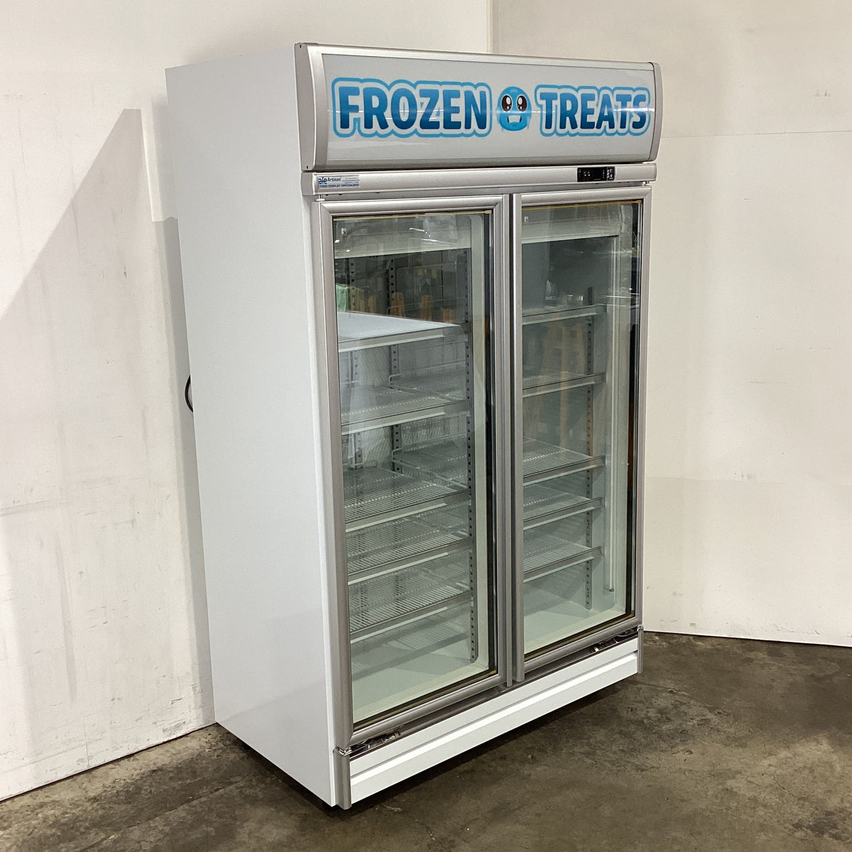Artisan M1302 Upright Freezer