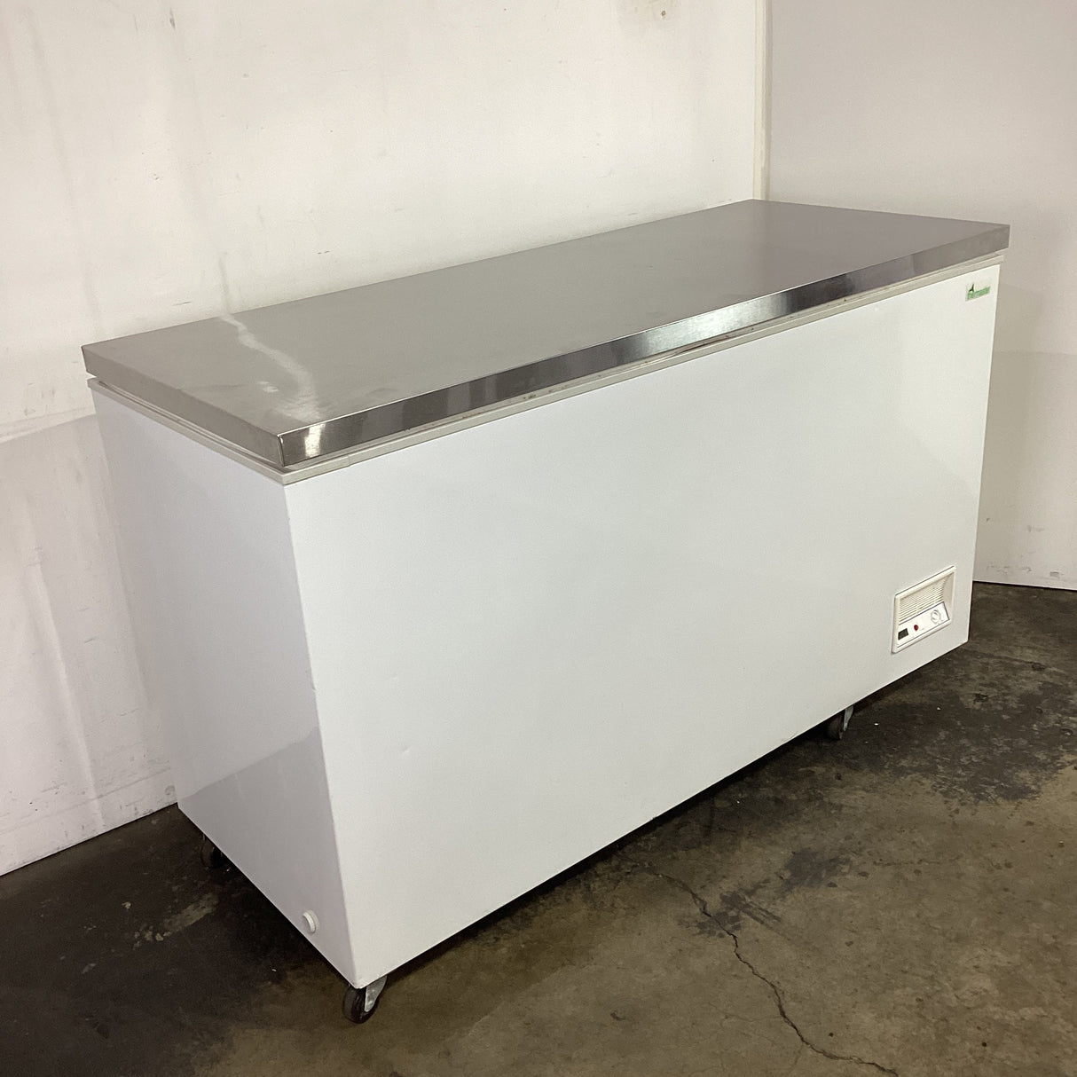 Federal BD598F Chest Freezer