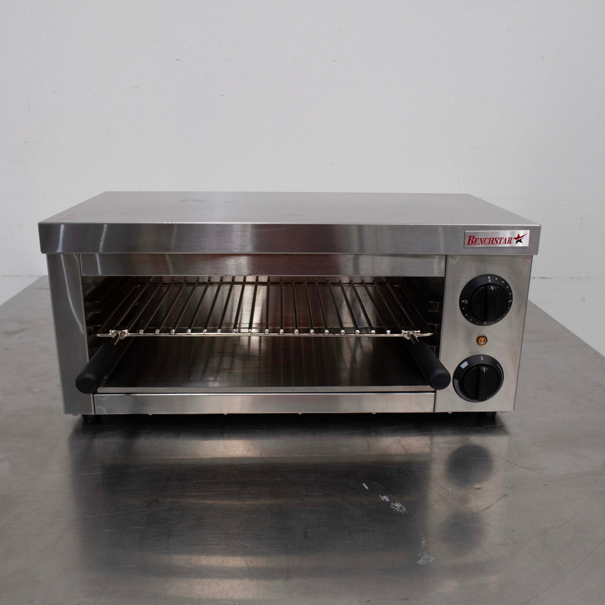 Benchstar AT-936E Toaster/Salamander