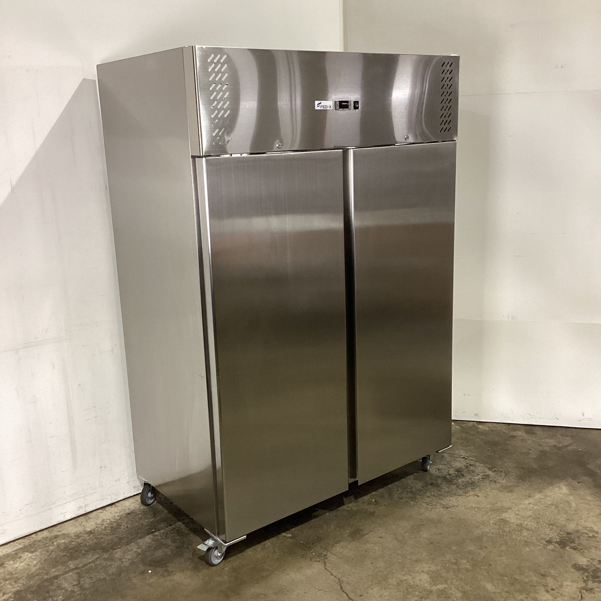 FED-X XURF1200SFV Upright Freezer