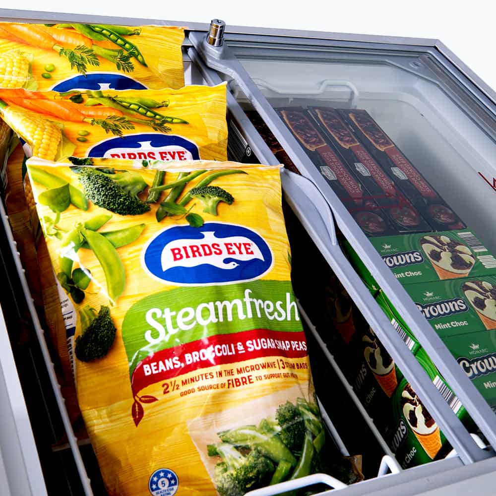 Bromic Display Chest Freezer - 191L - Flat Glass Top