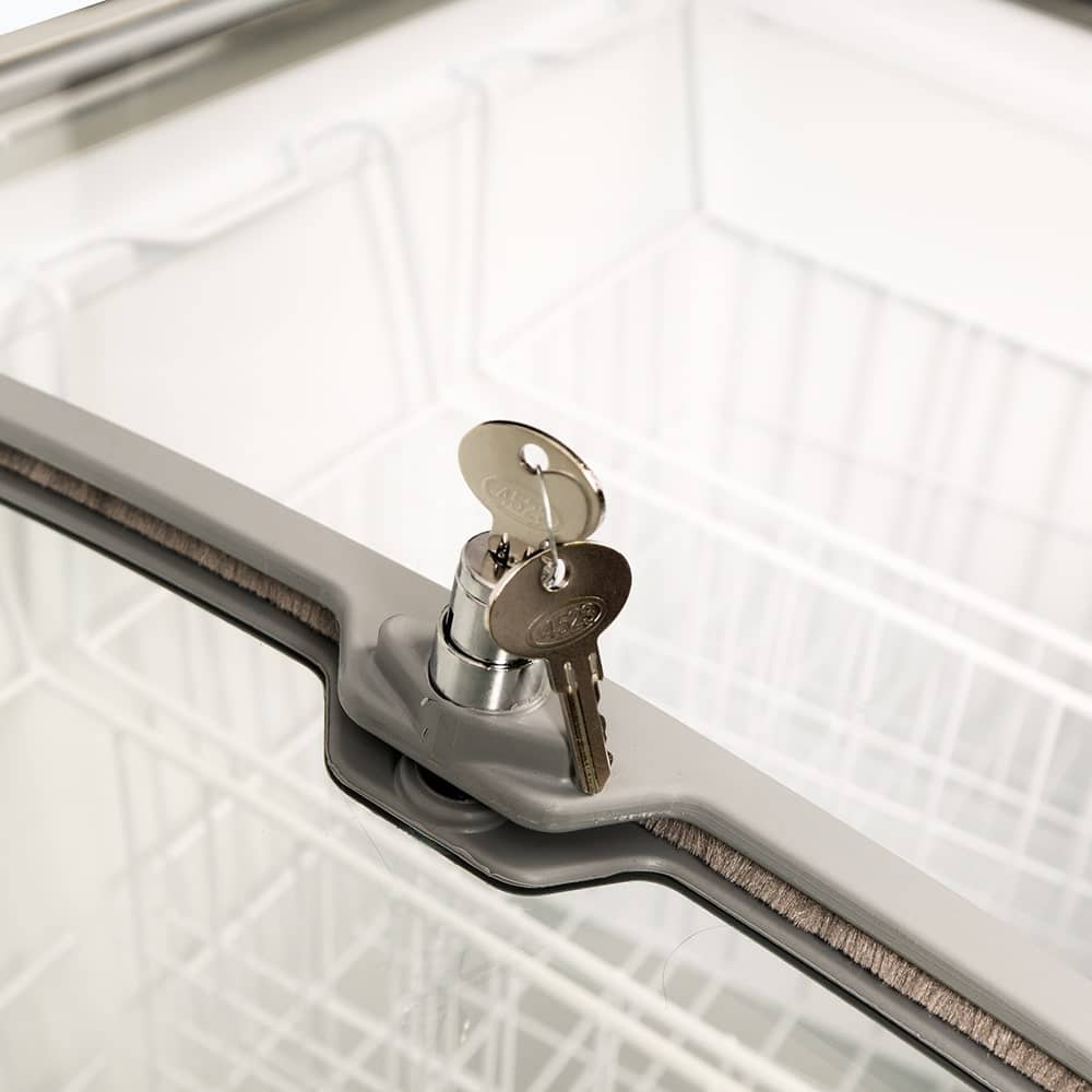 Bromic Display Chest Freezer - 264L - Curved Glass Top