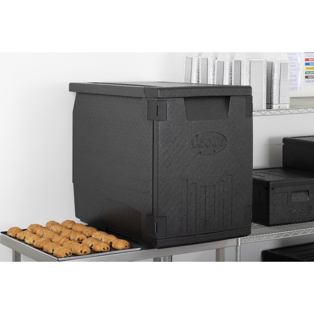 Vogue Insulated‚ EPP Box 126Ltr for 40x60 Patisserie Trays - 770x535x689mm DX988