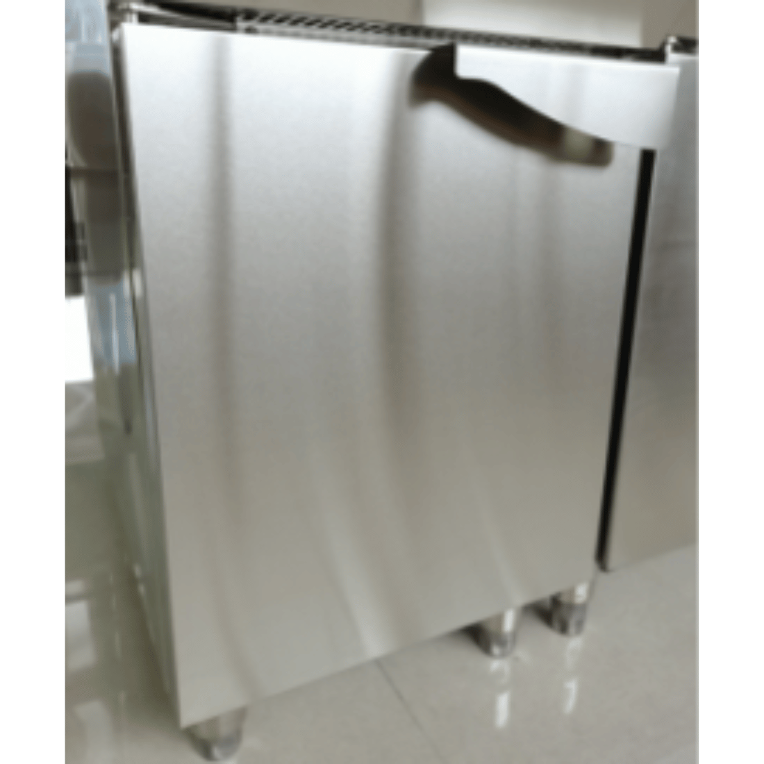 E79-DOOR-L