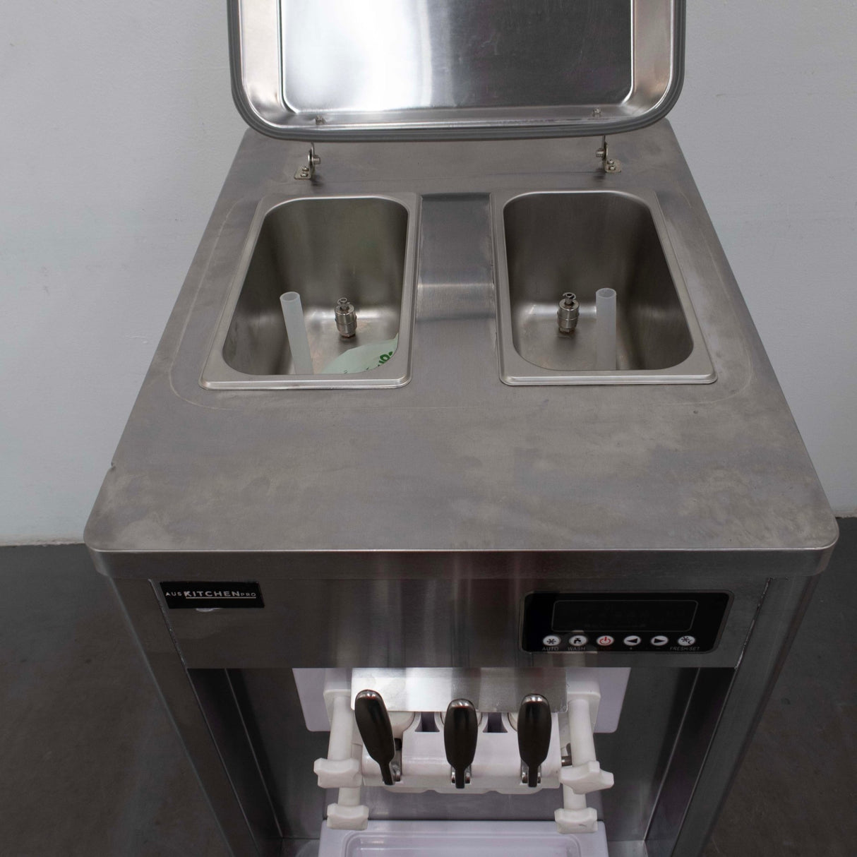 Aus Kitchen AUSKPSSA22 Soft Serve Ice Cream Machine - Whisk Hospitality - 852465