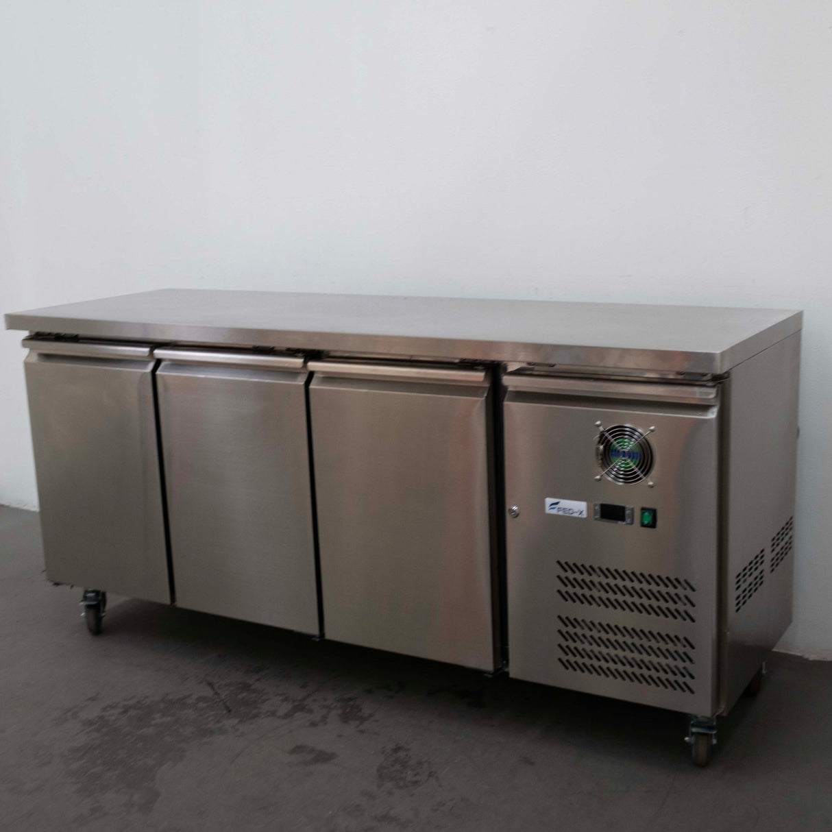 FED - X XUB6C18S3V Bench Fridge - Whisk Hospitality - 880314