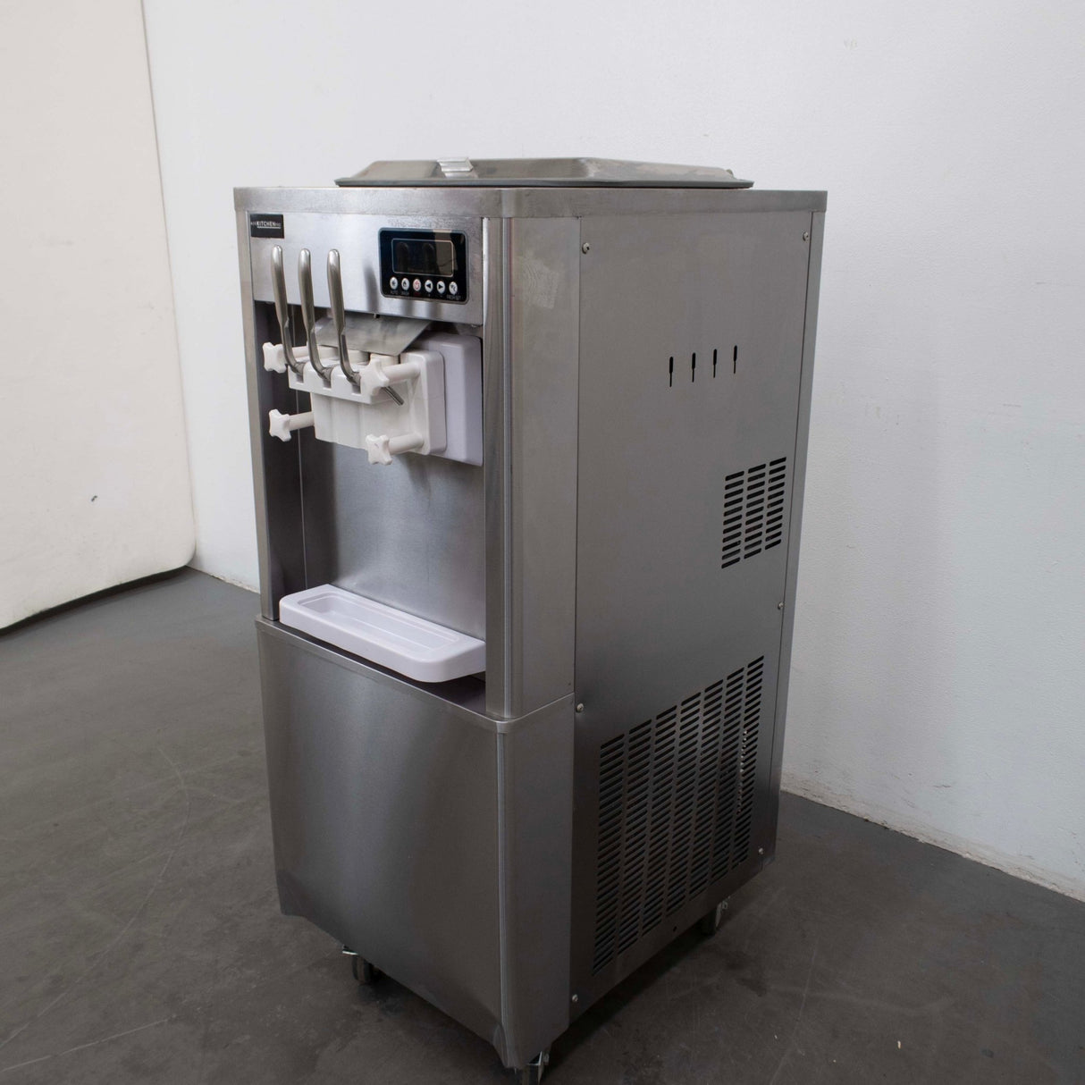 Aus Kitchen AUSKPSSA22 Soft Serve Ice Cream Machine - Whisk Hospitality - 852465