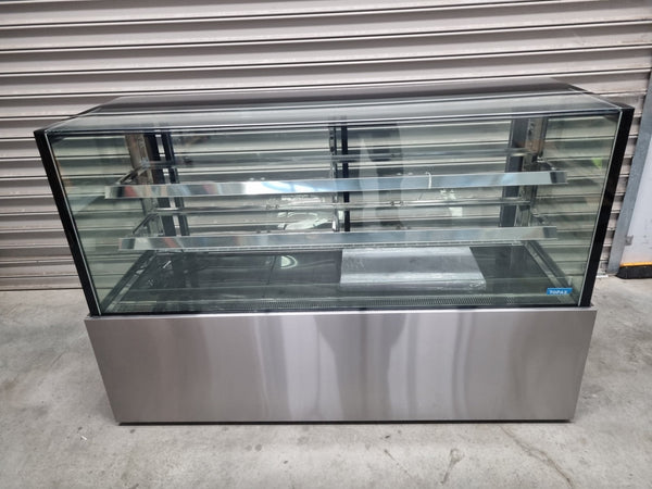 Williams Topaz HTG18 Cake Display - Whisk Hospitality - 3PA-8767-DHT-HTG18