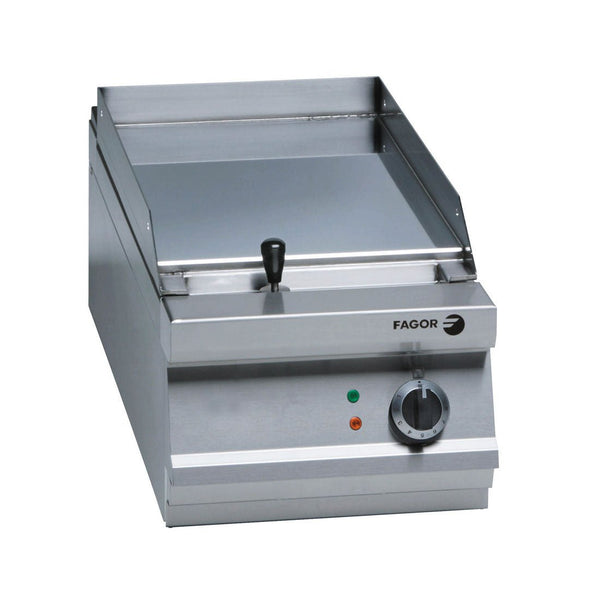 Fagor 900 Series Electric Chrome 1 Zone Griddle FTE - C9 - 05L - Whisk Hospitality - FTE-C9-05L