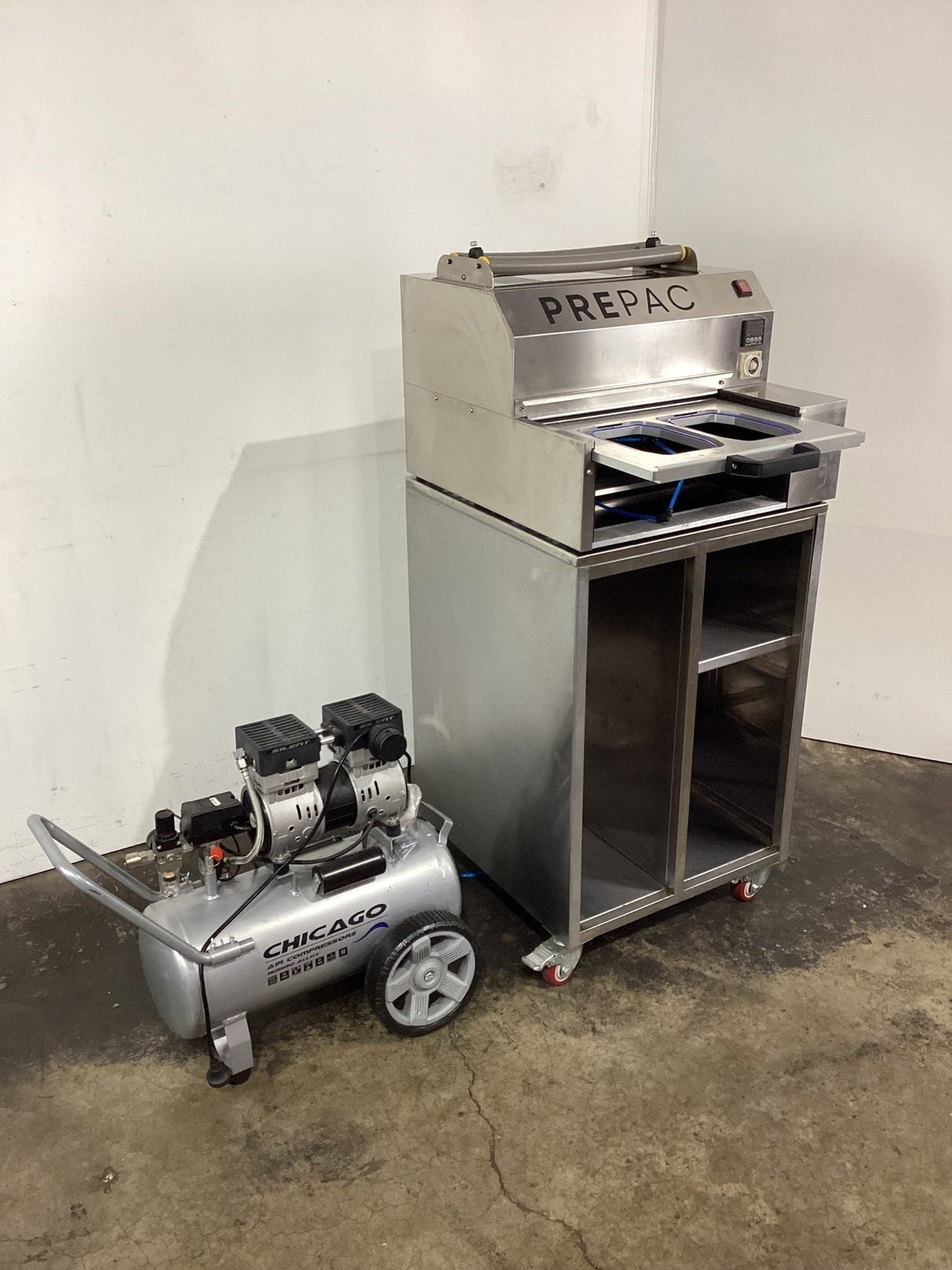 Rotopack Rapida - Gas - Flush Semi - Automatic Tray Sealer - Whisk Hospitality - 867895