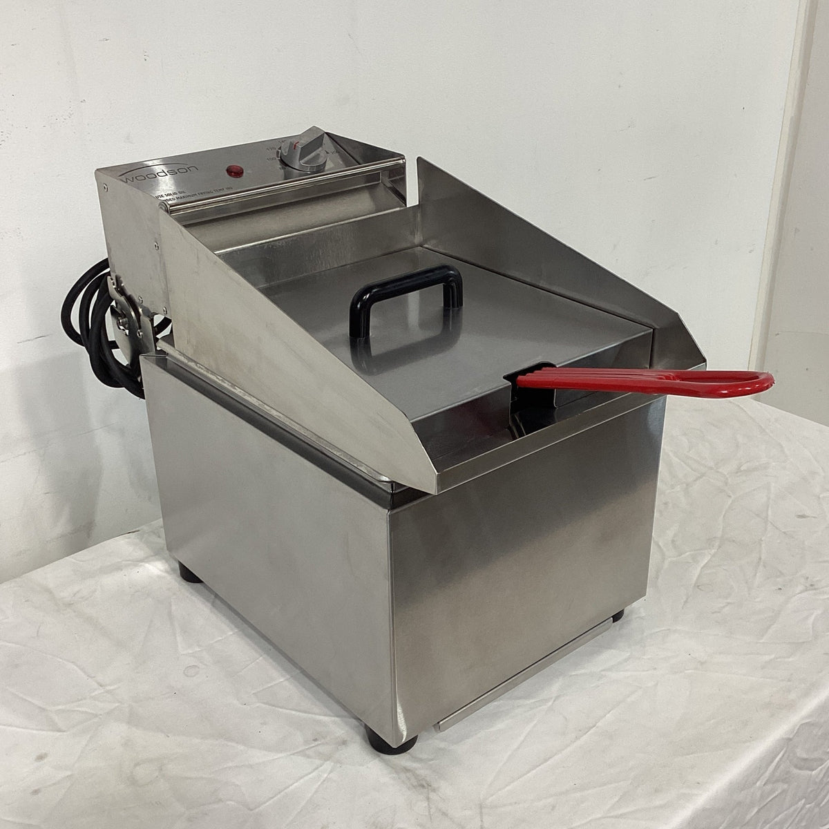 Woodson W.FRS80 Countertop Fryer - Whisk Hospitality - 854598