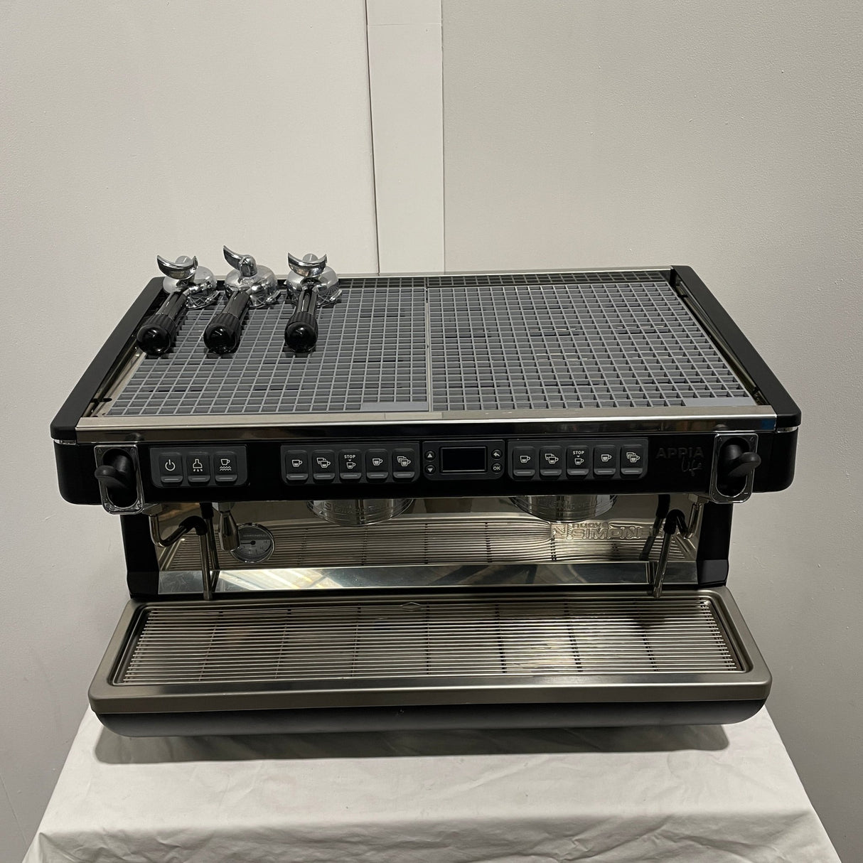 Nuova Simonelli Appia Life XT 2 Group Coffee Machine - Whisk Hospitality - 798092