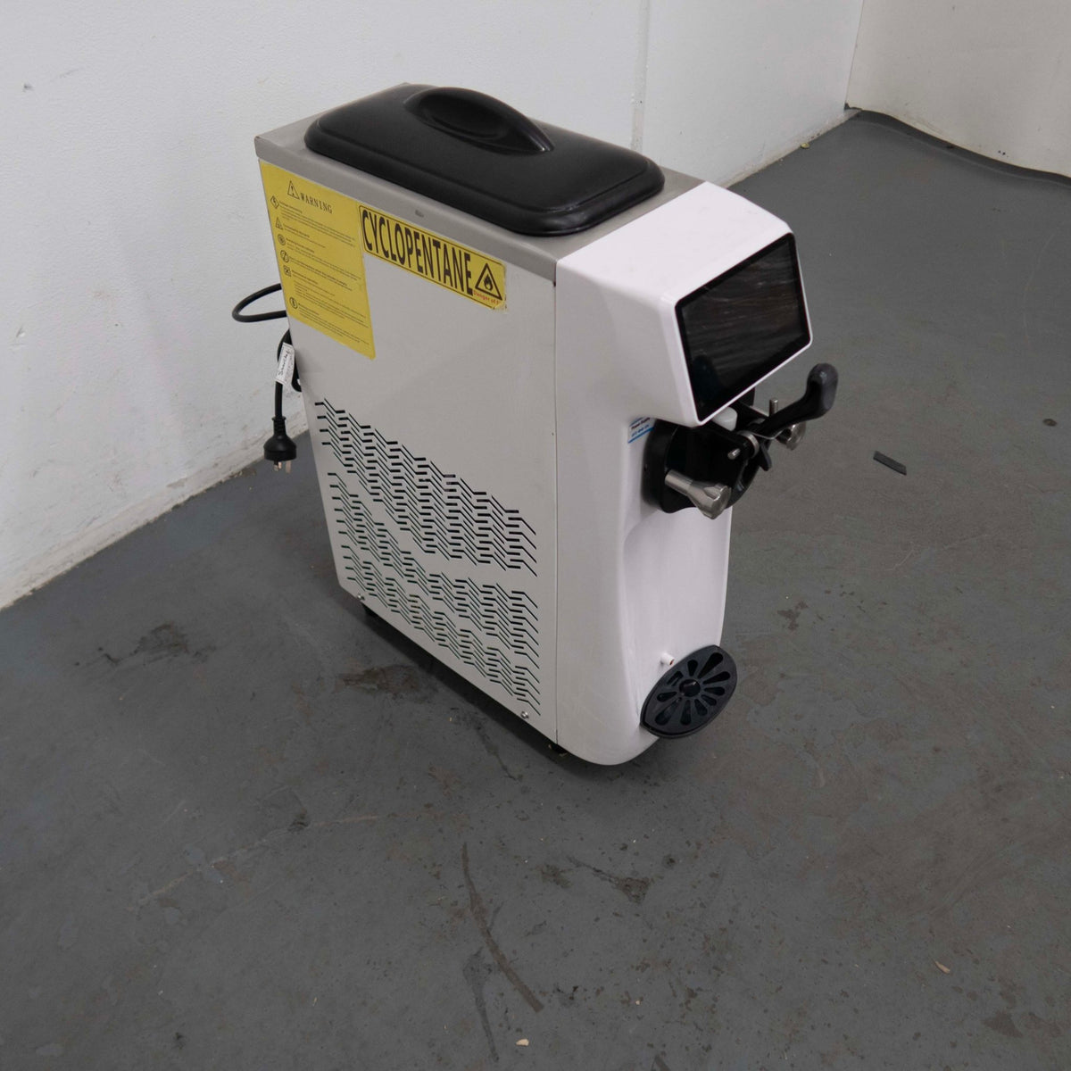 Mama Mia ST16RELW Ice Cream Machine - Whisk Hospitality - 830642
