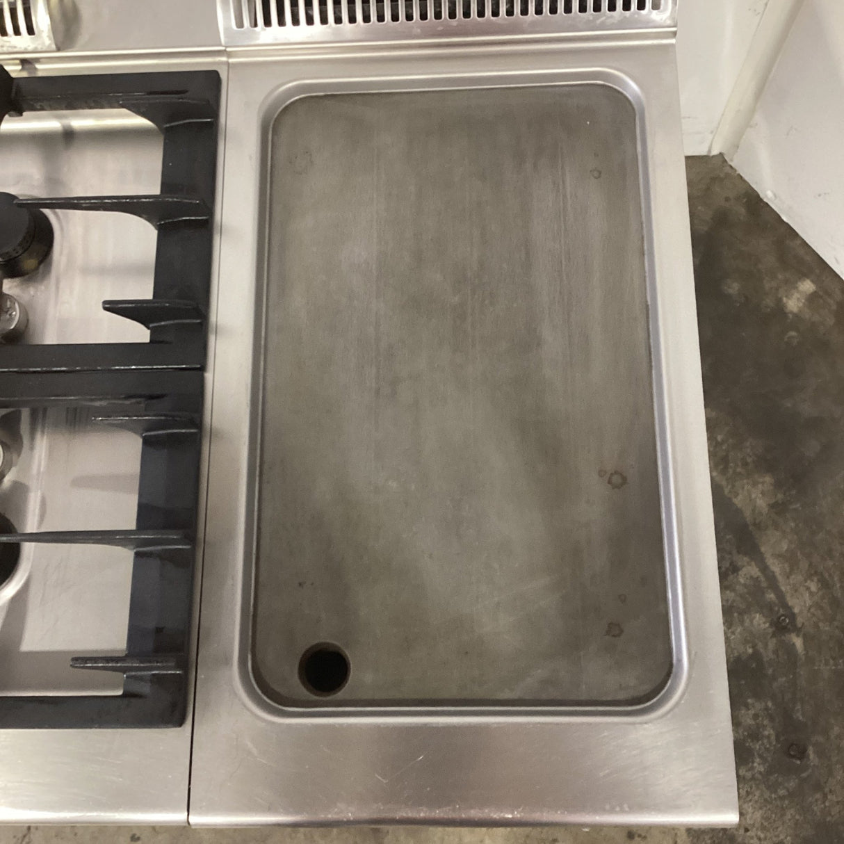 Electrolux E7GCGH400APDP Cook Top & Griddle - Whisk Hospitality - 843564