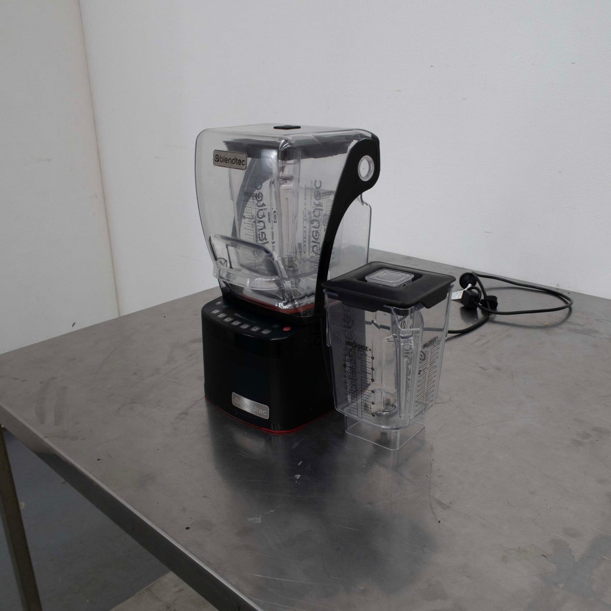 Blendtec CQB1 Blender with Sound Barrier - Whisk Hospitality - 847995