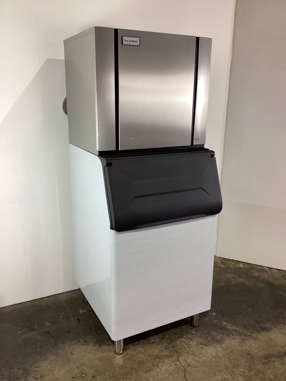 Ice - o - Matic CIM1135 Modular Full Cube Ice Maker - Whisk Hospitality - 802659