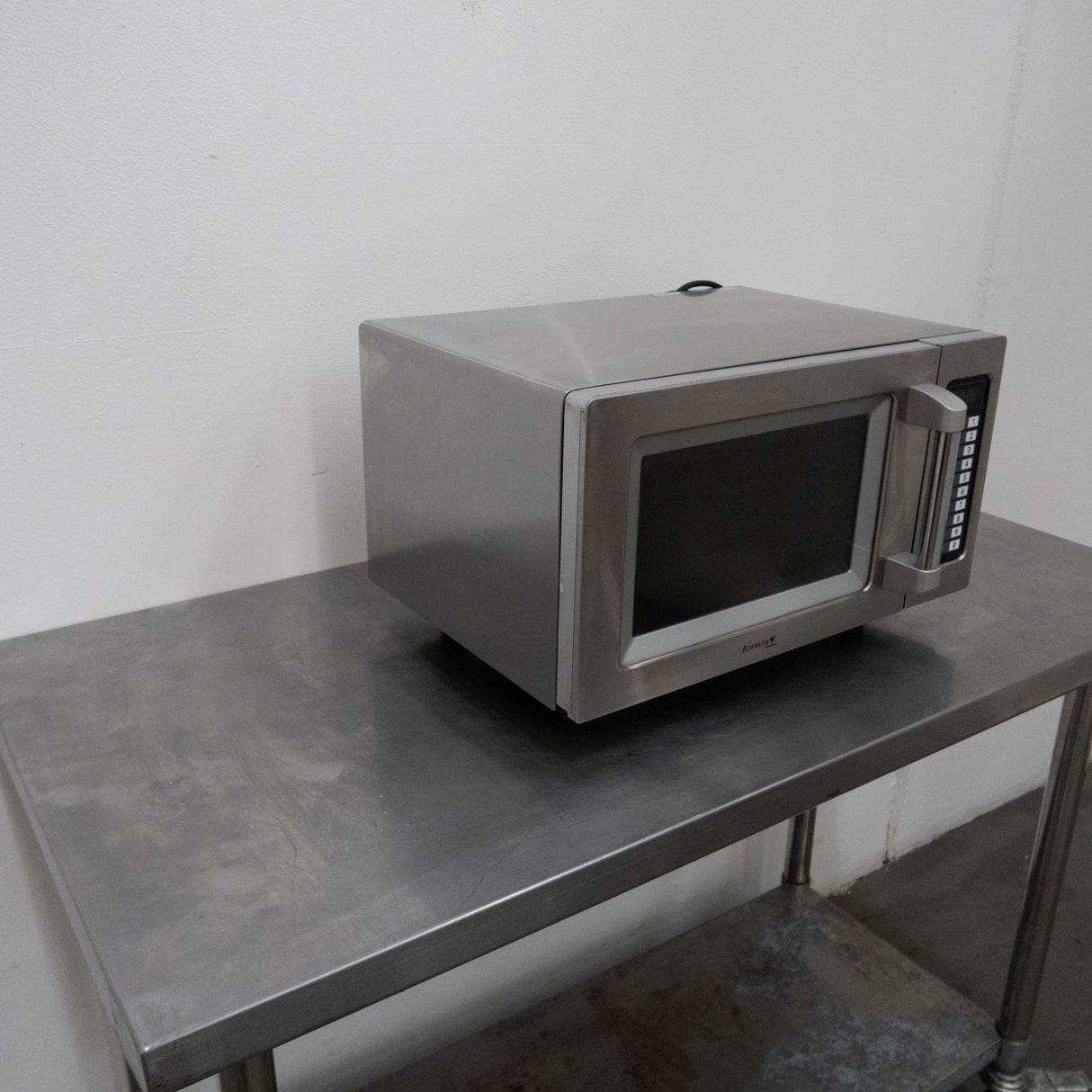 Benchstar MD - 1000L Microwave - Whisk Hospitality - 858127