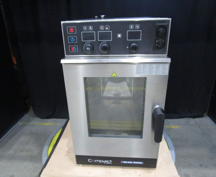 Blue Seal EC611RSDW 6 Tray Combi oven - Whisk Hospitality - 3PA-8767-DHT-LA020227025-Z1