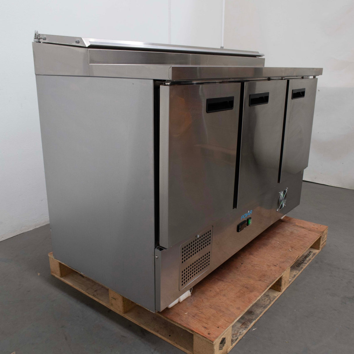 Polar G605 - A Pizza Prep Bench - Whisk Hospitality - 869273