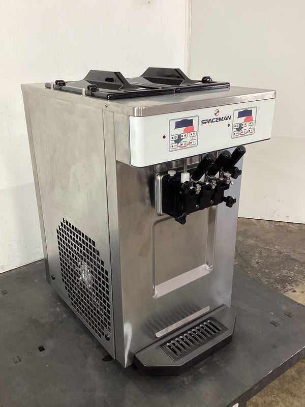 Spaceman 6235A-C Ice Cream Machine - Whisk Hospitality - 841229