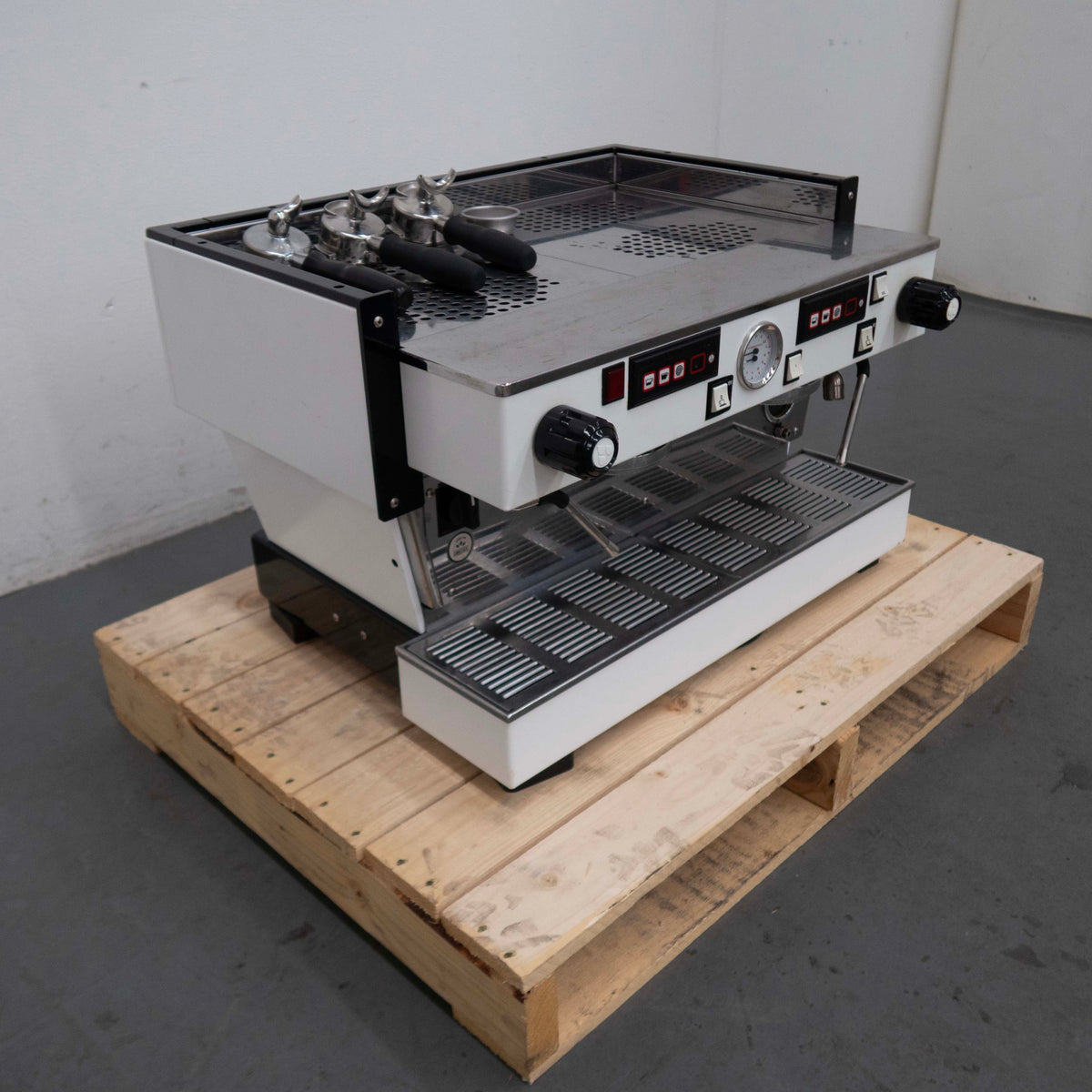 La Marzocco LINEA 2AV 2 Group Volumetric Coffee Machine