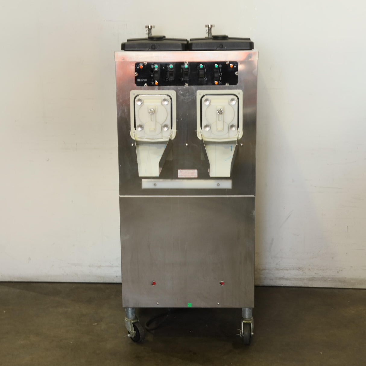 Taylor C002-58 Soft Serve Ice Cream Machine