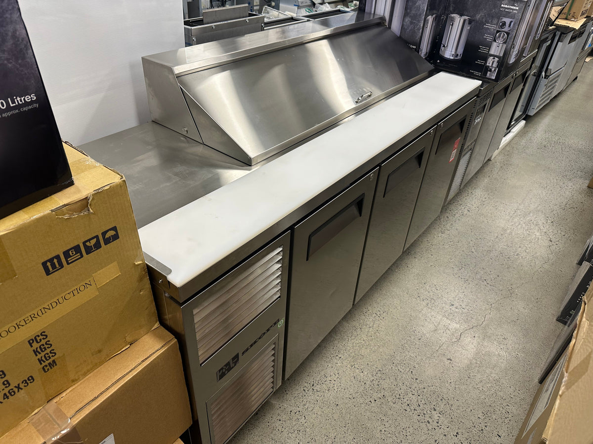 Skope RF7.PPS.3.SD Salad Prep Fridge