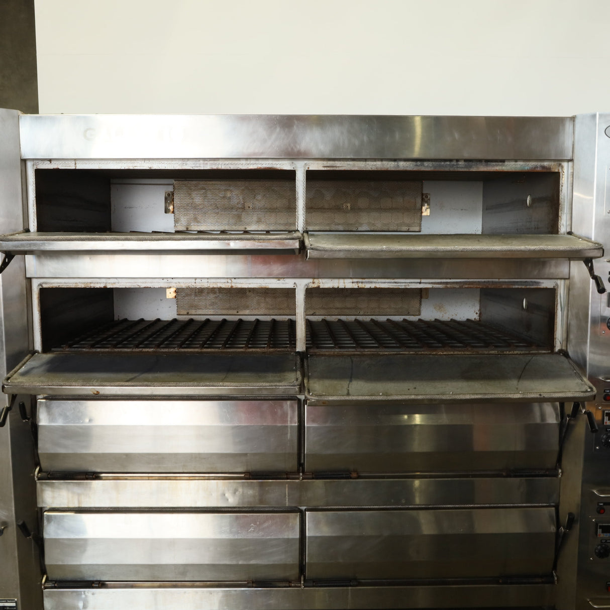 John Willett Galaxy 16 4 Deck Oven