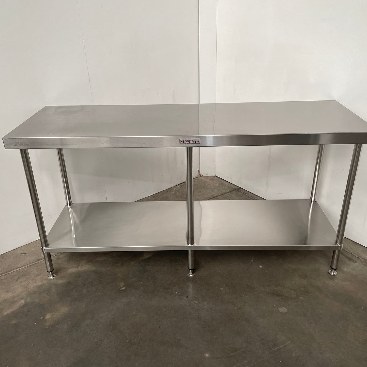 Simply Stainless Bench