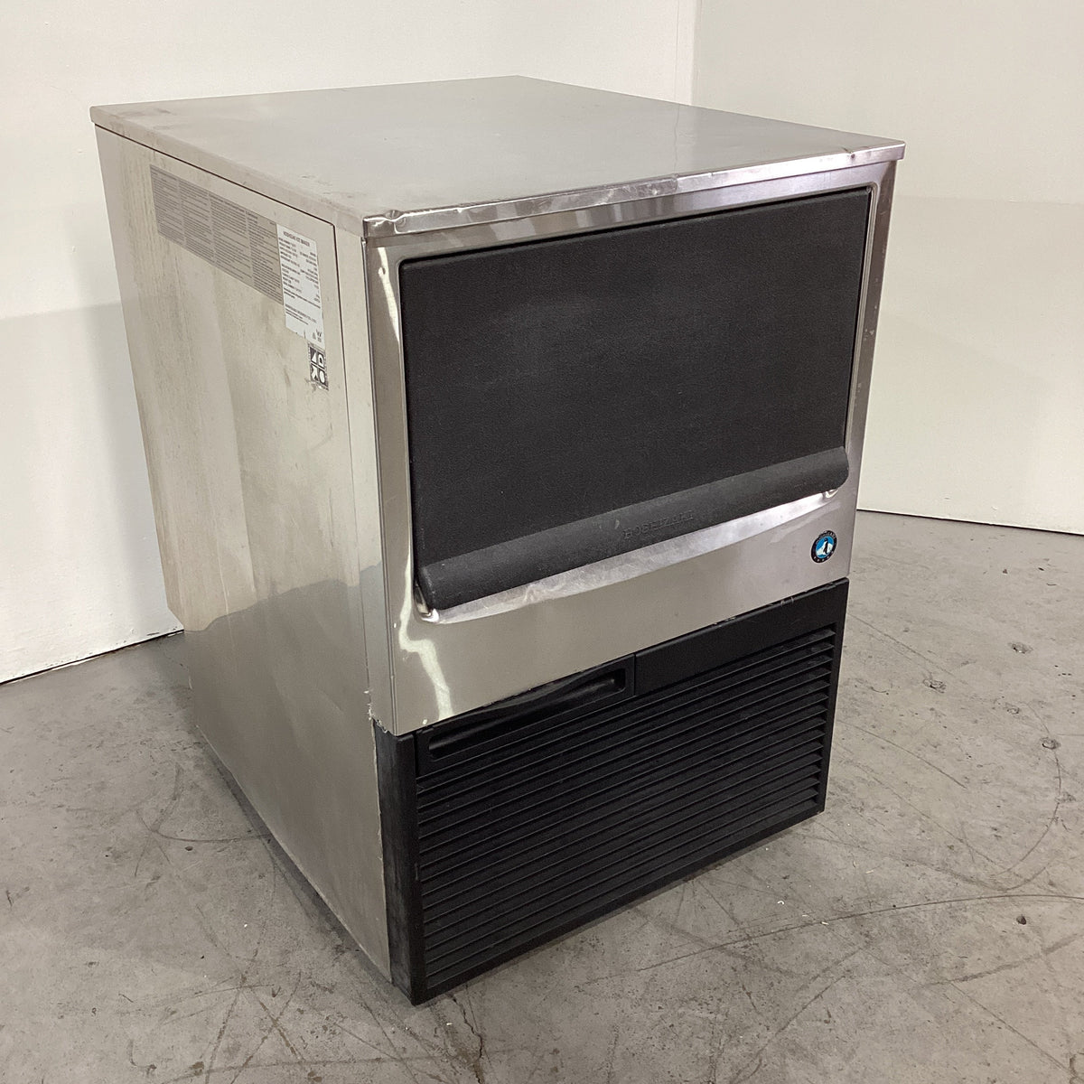 Hoshizaki KM-80B Ice Machine