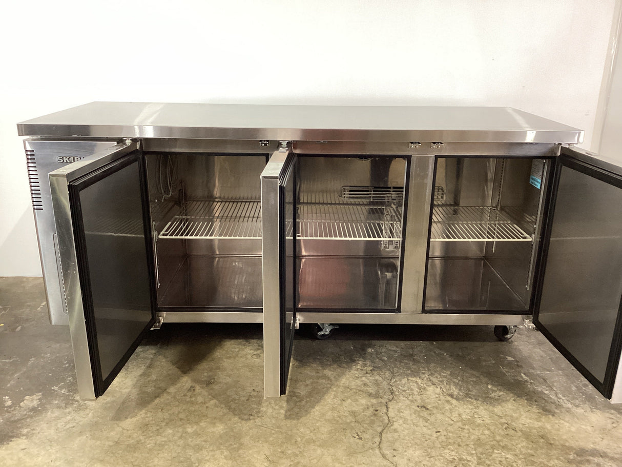 Skipio SURF18-3 Undercounter Fridge/Freezer