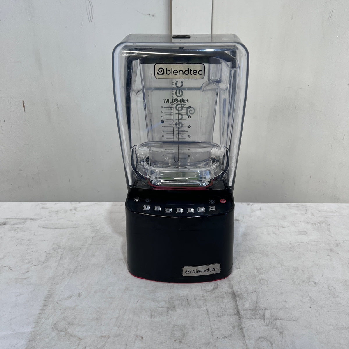 Blendtec Stealth 885 Blender