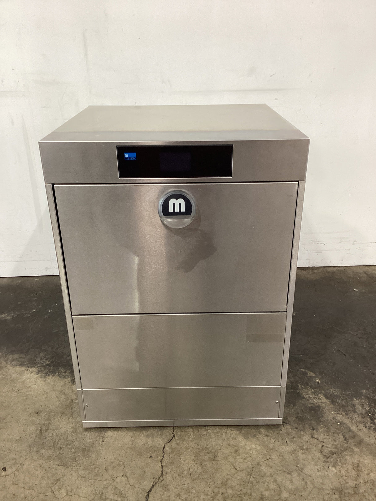 Meiko M-iClean UM M2 Undercounter Dishwasher