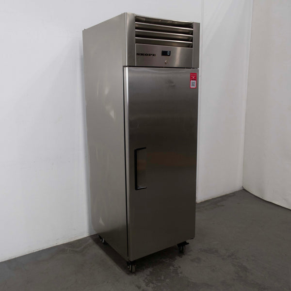 Skope RF7.UPR.1.SD Upright Fridge