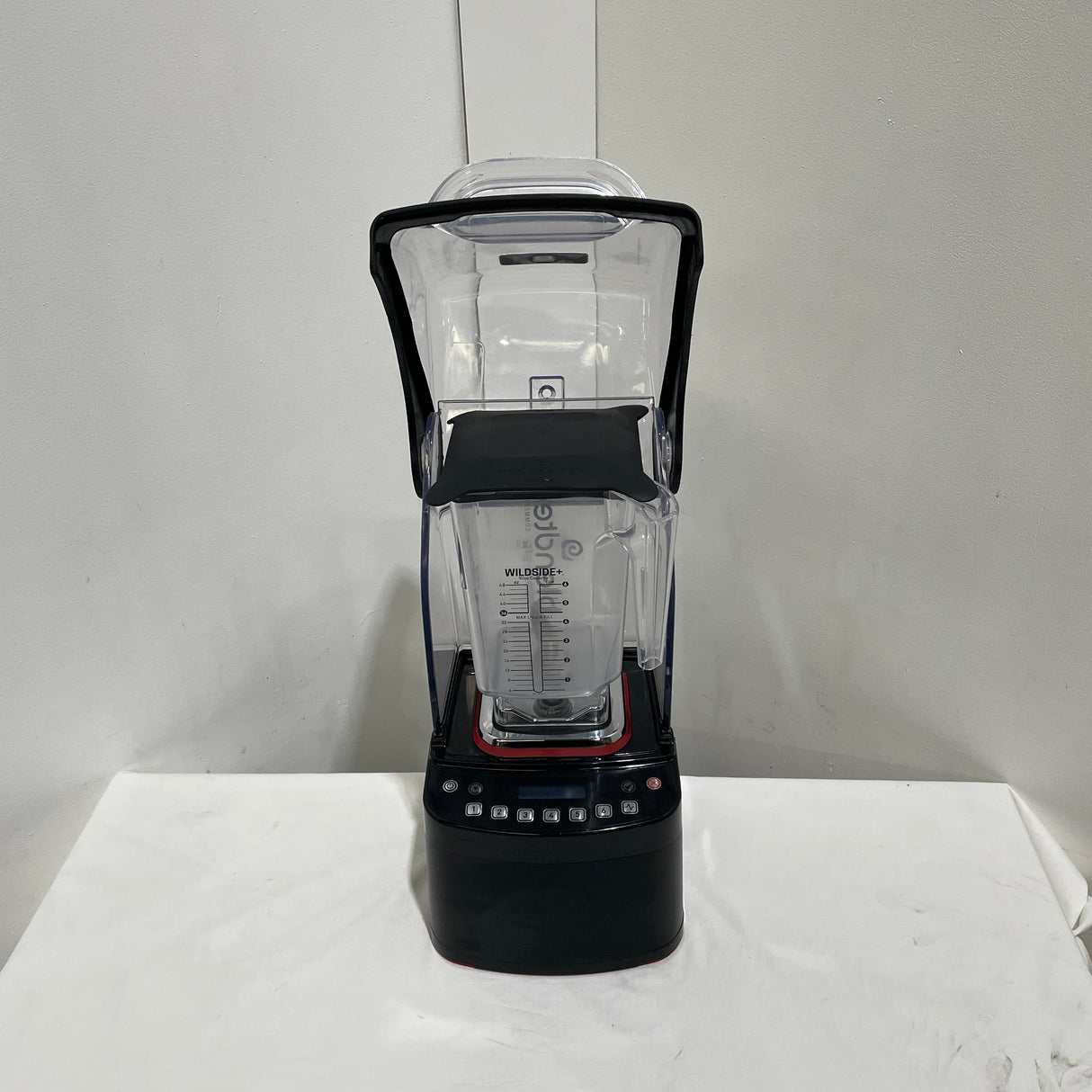 Blendtec CQB1 Blender with Sound Barrier