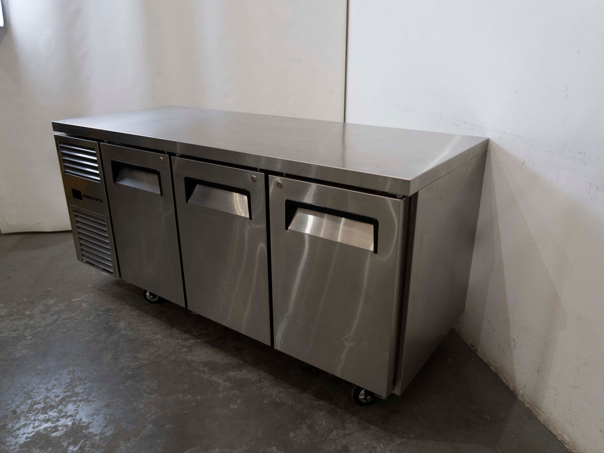 Skope RF7.UBR.3.SD Undercounter Fridge