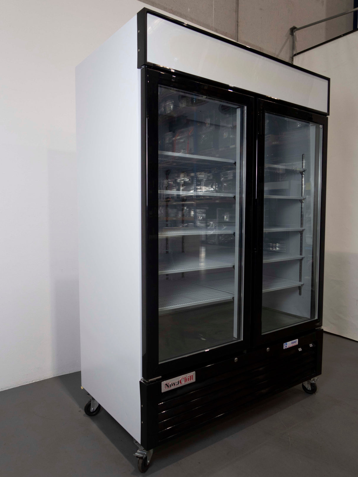 Novachill SM1300GZ Upright Display Freezer